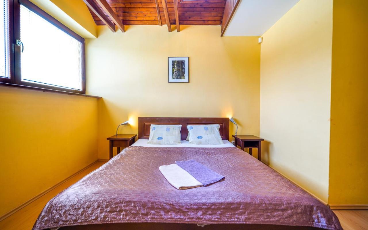 Troika Apartment *